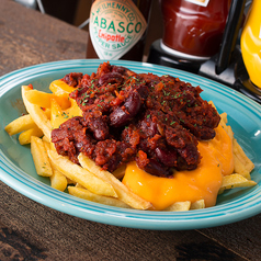 ＜オススメ＞ CHILI CHEESE FRIES　(チリチーズフライ)