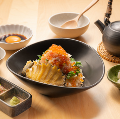 特製出汁で味わう海宝丼　竹（鮑といくら盛り）