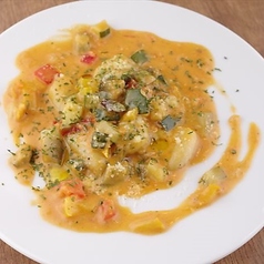 色々野菜とトマトクリームのニョッキ