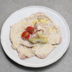 自家製ハム/トンナートソース