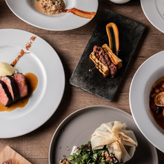 セダー ザ チョップハウスアンドバー CEDAR THE CHOP HOUSE&BARの特集写真