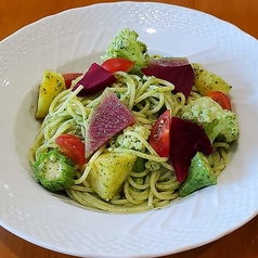 季節野菜の自家製ジェノベーゼ