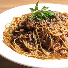 牛すじラグーのミートソースパスタ