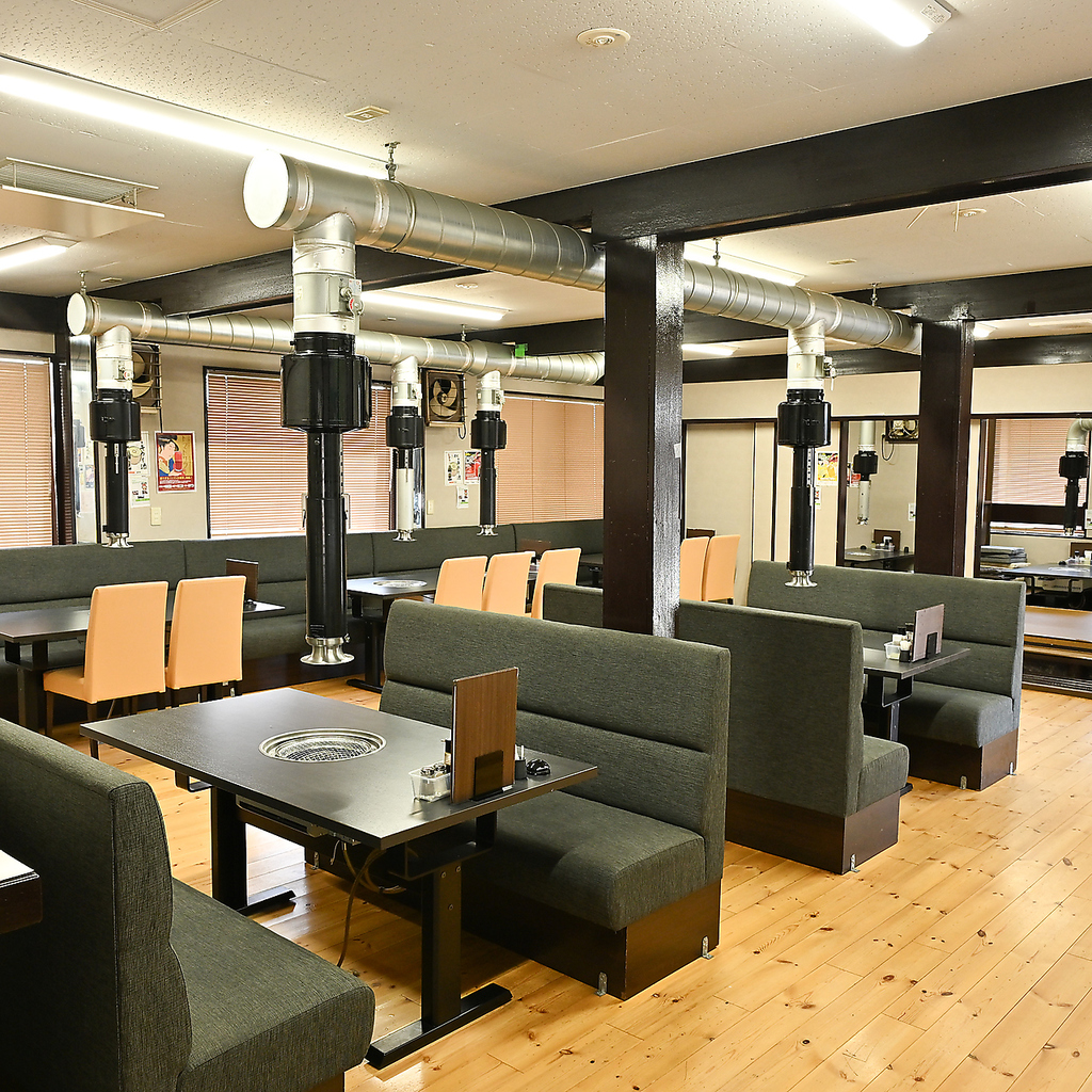 【貸切も承ります◎】広々店内でゆったり焼肉タイムを満喫♪シーンに合わせてご案内いたします♪