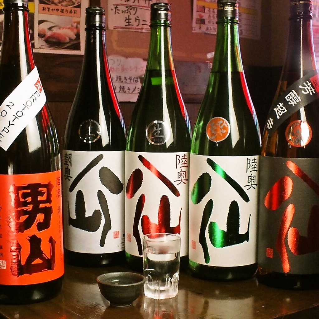 青森の日本酒・焼酎を厳選して取り扱っております。