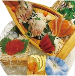 美味しい日本酒と絶品の肴で今夜は楽しみたい…そんな時はやじきた道中へ♪八王子駅徒歩2分！