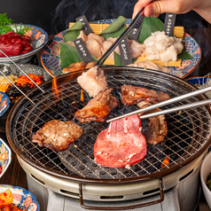 焼肉定食は【ごはん・スープ・サラダ・キムチ】付き！