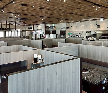 あみやき亭Plus 浜松曳馬店の雰囲気1