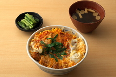 辛出汁ニラ玉カツ丼