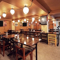 【1階は屋台風酒場】お仕事帰りのサク飲みにもぴったり