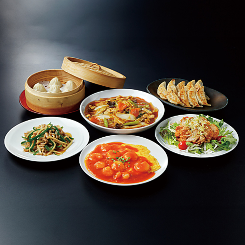 リーズナブルな2300円コース(税込)から豪華4500円コース(税込)までご用意しております！