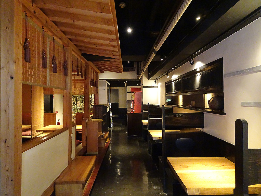 （別邸）シックでモダンな別邸。デートや会食にぴったりです。