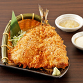 料理メニュー写真&nbsp;≪長崎県産≫大きなアジフライ 瀬戸内レモンタルタル添え