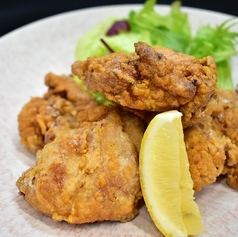 地鶏もも肉の唐揚げ（4個）