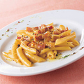 料理メニュー写真 濃厚ローマのカルボナーラ