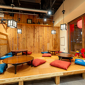 車椅子で入店可能です、入店から通路幅の動線確保可能です