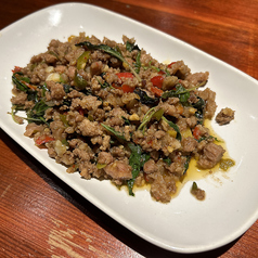 牛ひき肉のガパオ炒め