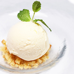 ● アイスクリーム各種