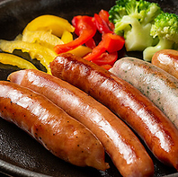 鉄板居酒屋♪お酒がすすむ一品料理も◎