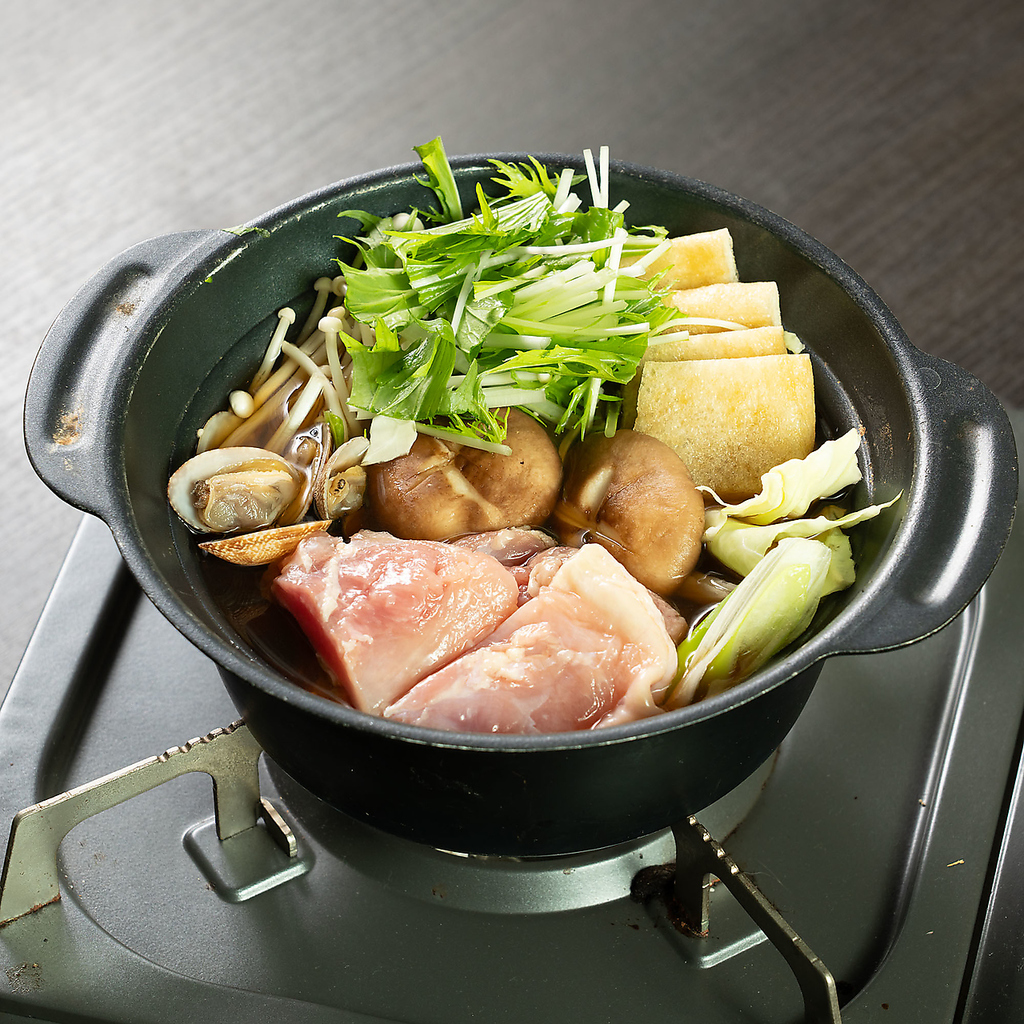 季節のメニューも豊富に取り入れております。四季の彩り豊かな旬のお食事をお愉しみください。