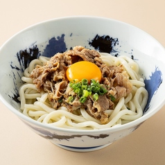 肉釜玉うどん（温）