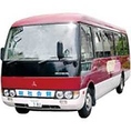 30名様以上の団体予約を対象に、姫路駅からの無料送迎バスサービス（条件あり）を提供しています。お酒を嗜まれる夜のご宴会において、移動の負担を気にせず全員が安心して集まれるため、幹事様からも大変喜ばれています。地域に根ざしたお店ならではの手厚いおもてなしで、快適な時間を過ごせます。