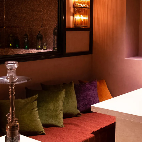 Shisha Cafe & Bar Aniesha cave アニーシャケイブ