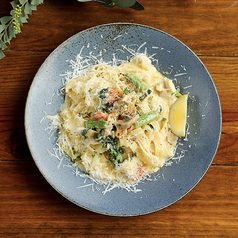 ローストチキンとほうれん草のレモンクリーム