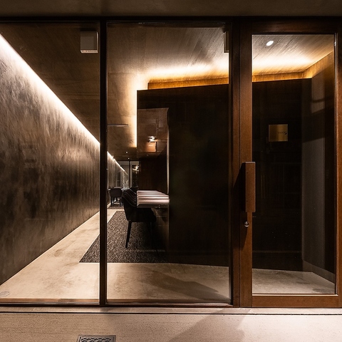 心ほどける上質空間で静かに満ちる時間をお過ごしください。