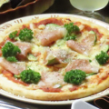 料理メニュー写真&nbsp;ピリ辛サルサピザ
