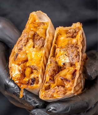 AYO international BARのおすすめ料理1