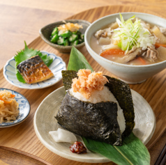 農家の息子がつくる食堂 さんかくとまるの写真