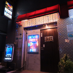 Eastwood Pinoy Bar ＆ Music Party イーストウッド ピノイ バー アンド ミュージックパーティーの外観1