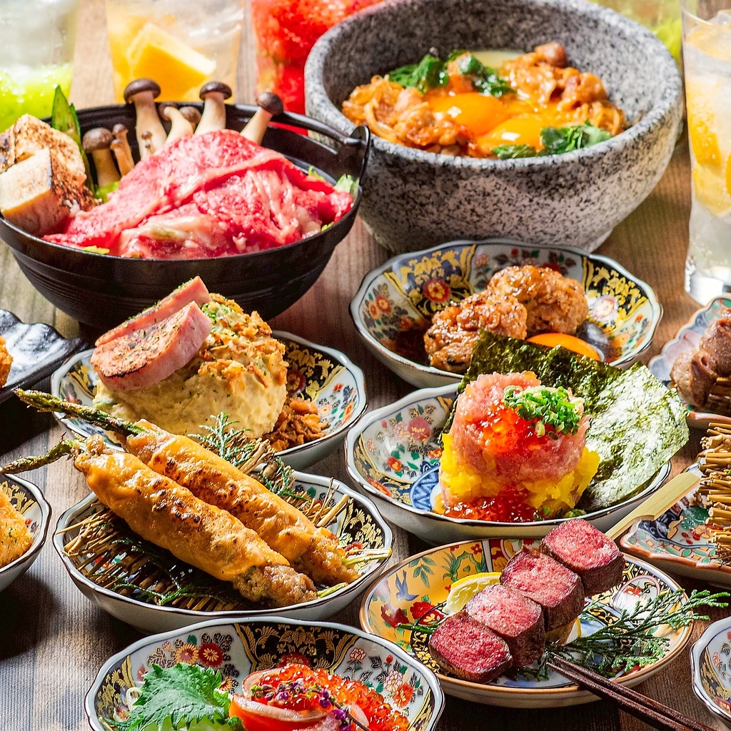 コースは4000円～ハイボールや果実酒など飲み放題◎自慢の逸品とお酒を心ゆくまでお楽しみください♪