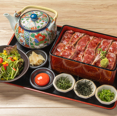 肉匠 牛虎 守口店のおすすめランチ1