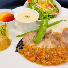 お肉ランチプレート