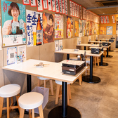 浜焼ボーイと串カツガール 四条大宮 海鮮 居酒屋の雰囲気2