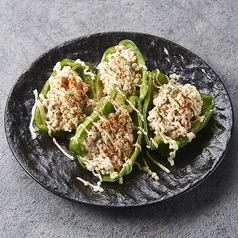 新鮮生ピーマンのタイ風肉詰め