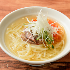 ミニ盛岡冷麺/牛とろ飯