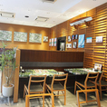 ランチ、ディナー、カフェタイムなど、どの時間帯でもハワイの味と雰囲気を気軽にお楽しみいただけます。