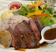 国産牛のBBQステーキライス