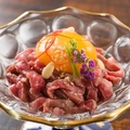 料理メニュー写真&nbsp;炙りユッケ