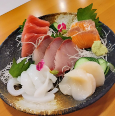 おまかせ刺盛り