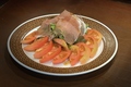 料理メニュー写真 生ハムとトマトのサラダ