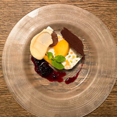 ピスタチオとドライフルーツのカッサータ