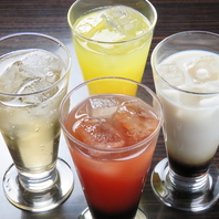 ドリンクは驚きのラインナップをご用意しております！