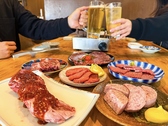 肉とちょい呑み屋トト2号店テーブル