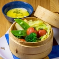 料理メニュー写真&nbsp;彩り野菜のバーニャカウダ