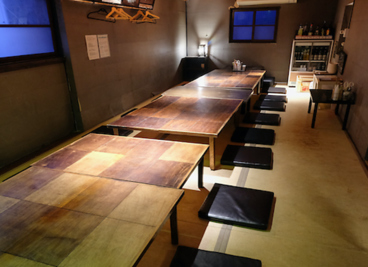 あぶり渋屋 山科駅前店の雰囲気1