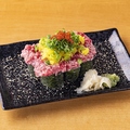 料理メニュー写真&nbsp;名物！トロたく巻き